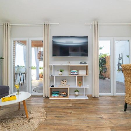 Villa Oasis With Private Pool ミルナ エクステリア 写真